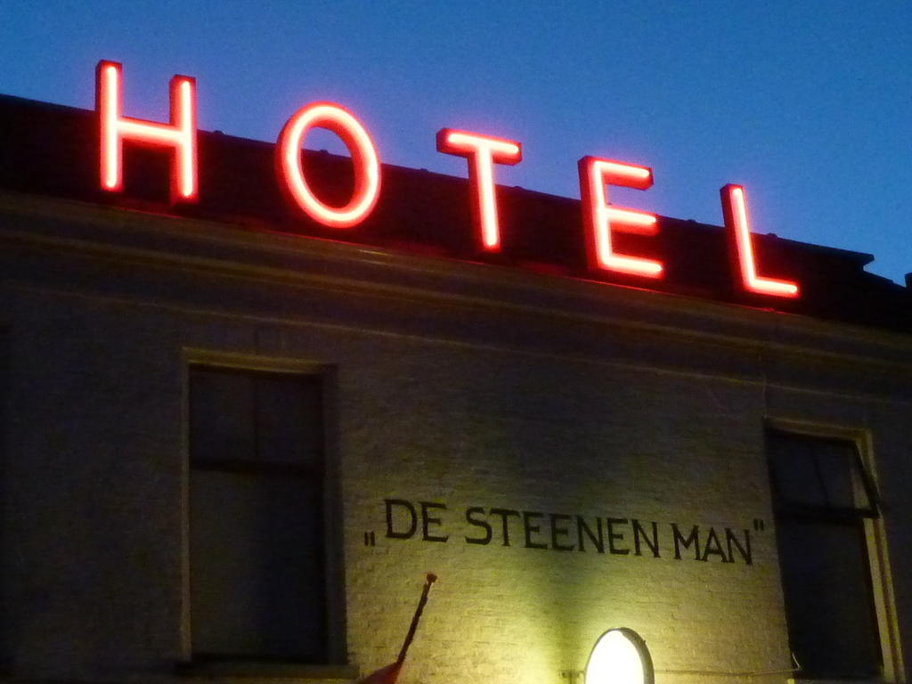 Hotel "De Steenen Man" Zurich Ngoại thất bức ảnh